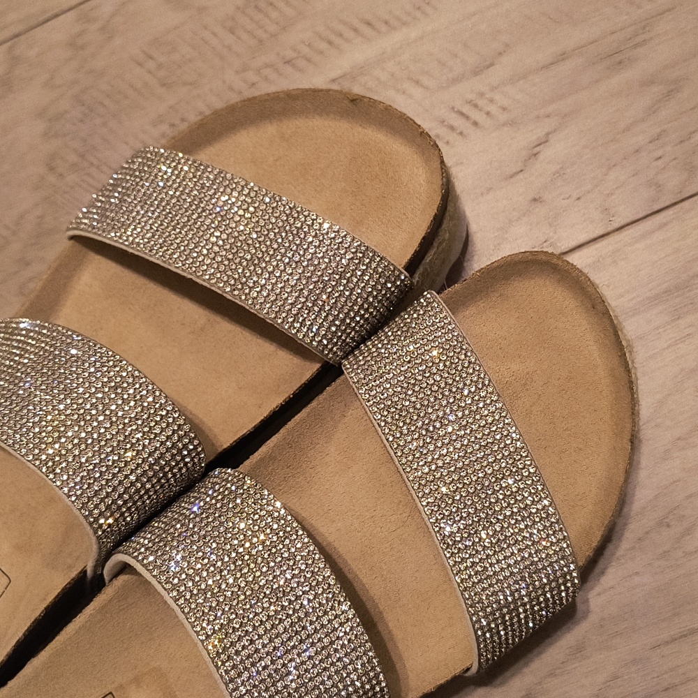Dirty Laundry Rhinestone Platform Slides - Picture 11 of 12